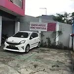 Super Oyo 90436 Dewi Fortuna